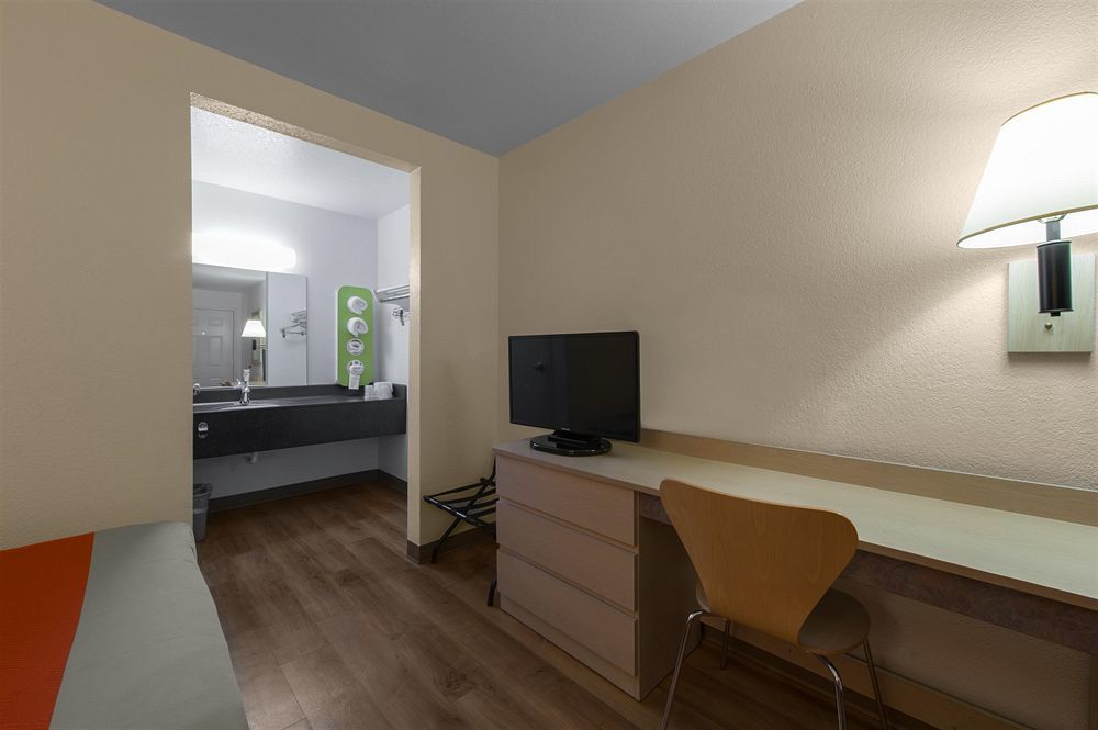 Motel 6-Niantic, Ct - New London Εξωτερικό φωτογραφία