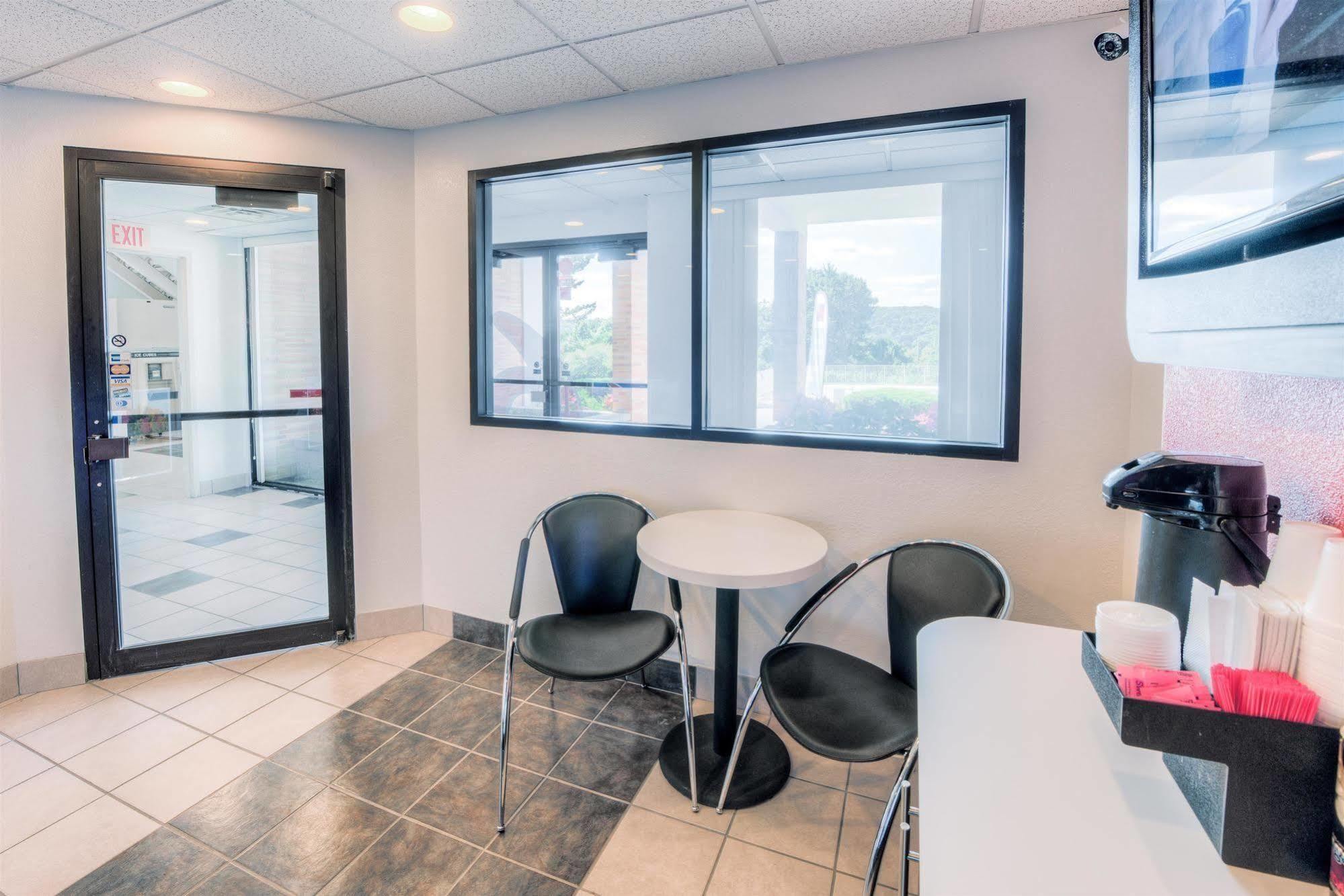 Motel 6-Niantic, Ct - New London Εξωτερικό φωτογραφία