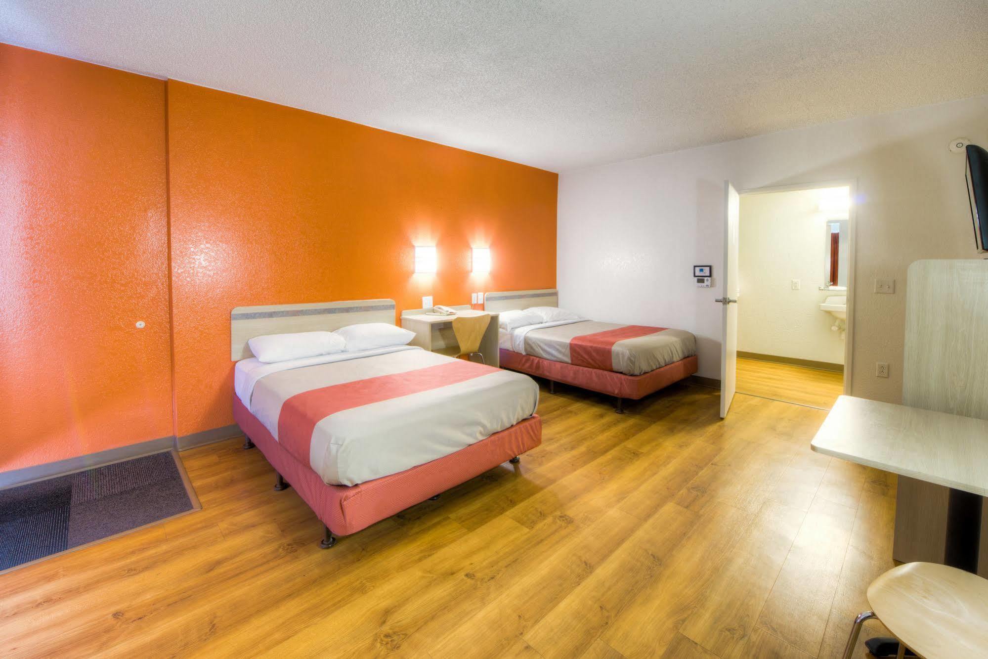 Motel 6-Niantic, Ct - New London Εξωτερικό φωτογραφία