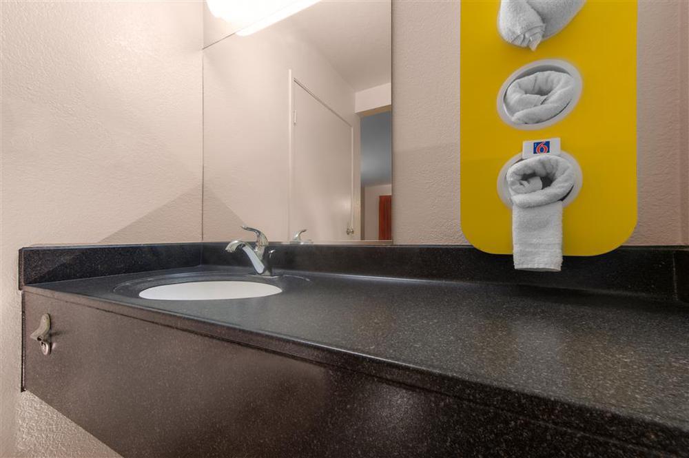 Motel 6-Niantic, Ct - New London Δωμάτιο φωτογραφία